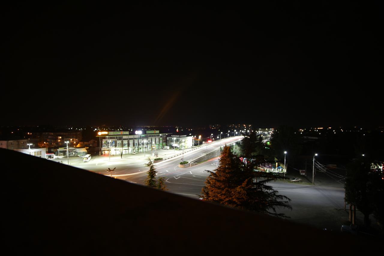 West Tower Hotel Kutaisi Exterior photo
